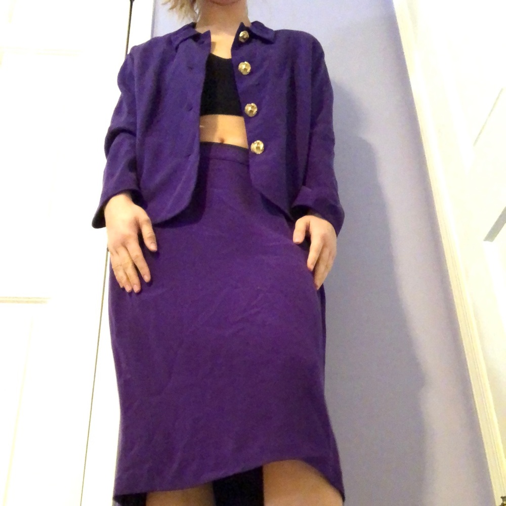 VINTAGE purple skirt and blazer set